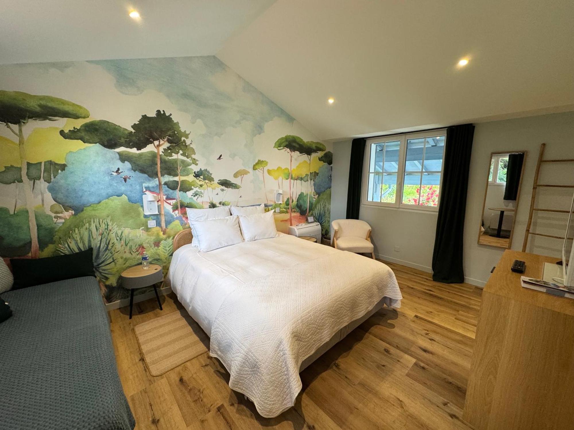 D'hotes Etchebri Bed & Breakfast Anglet